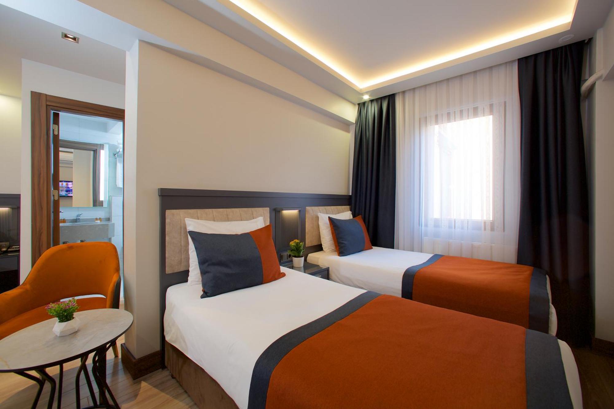 Hotel Eyfel อิสตันบูล ภายนอก รูปภาพ