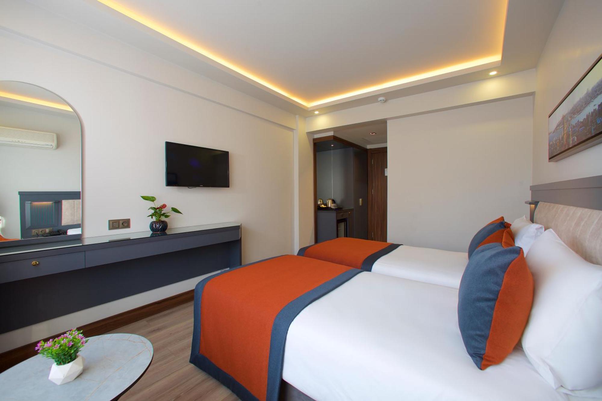 Hotel Eyfel อิสตันบูล ภายนอก รูปภาพ